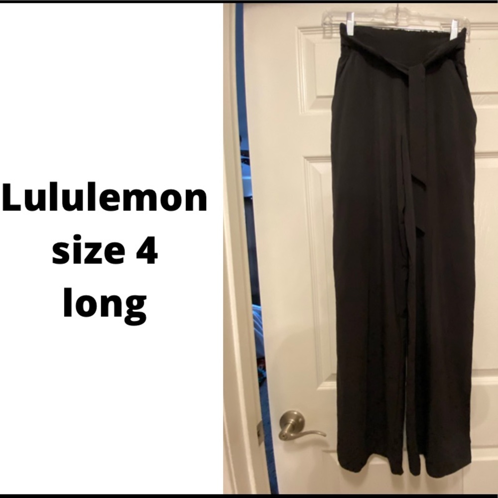 Lululemon travel pant